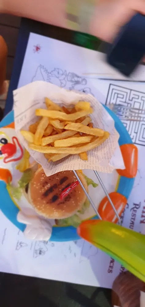 Petit Jack's Burger Au Bœuf Frites